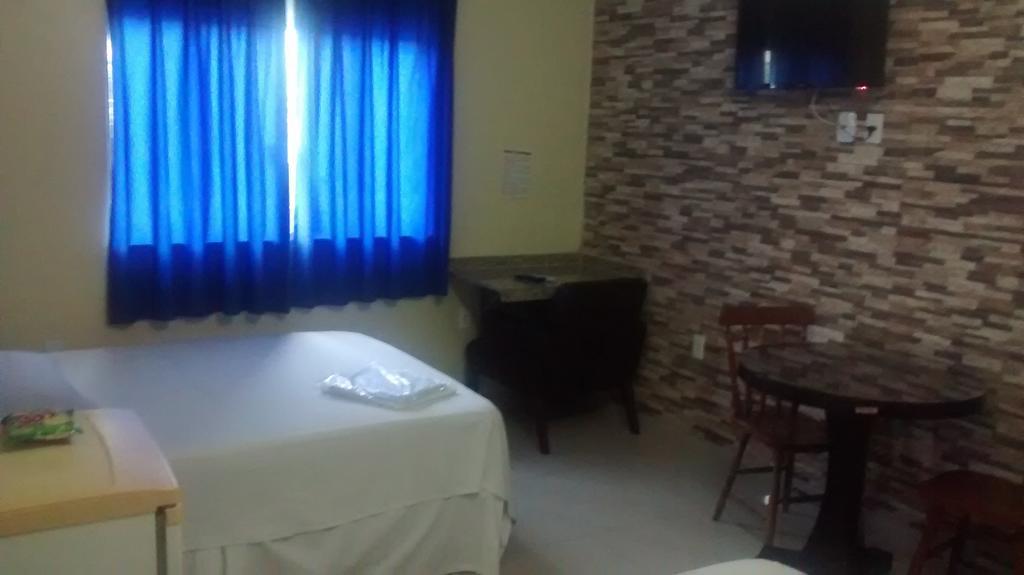Hotel Dois Candangos Núcleo Bandeirante Rum bild